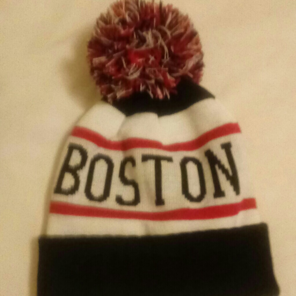 Women's Winter Knitted Wool Hat !